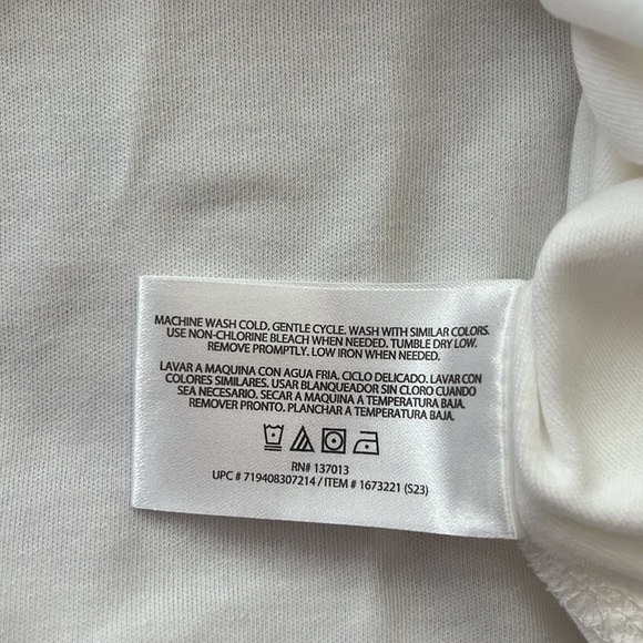 Orvis White Split Neck Blouse Size XXL - Picture 13 of 14